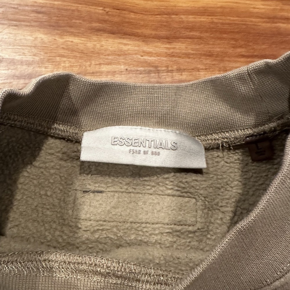 Fear Of God Essentials Sweatshirt Mens Large Beige Fleece Crewneck Pullover Logo - Picture 4 of 12